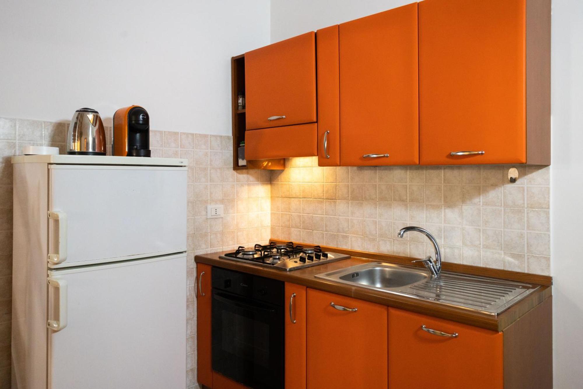 Hola Cathedral House Cadorna Appartement Palermo Buitenkant foto
